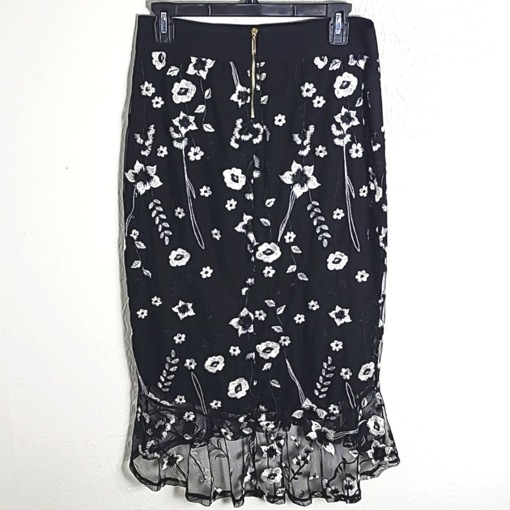 Thalia Sodi Black Midi-Skirt, White Embroidered Flowers, Sheer Ruffle, Sz 8 - Picture 5 of 8